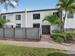 3802 Bridgewood Dr 3802, Boca Raton FL 33434