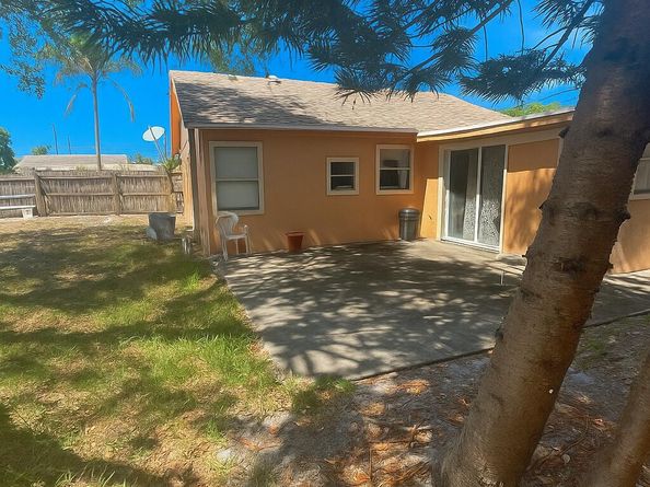 410 Minnesota Street, Lantana FL 33462