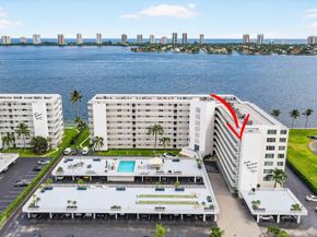 301 Lake Shore Drive 711, Lake Park FL 33403