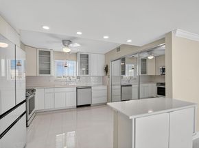 301 Lake Shore Drive 711, Lake Park FL 33403