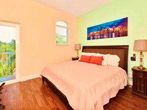 420 SW 1st Avenue, Boynton Beach FL 33435