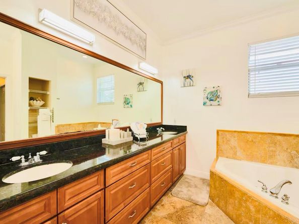 420 SW 1st Avenue, Boynton Beach FL 33435