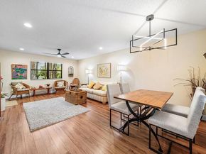 33 Copper Pod Court 33, Royal Palm Beach FL 33411