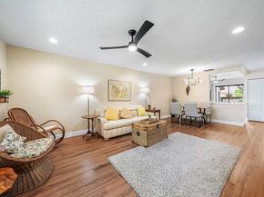 33 Copper Pod Court 33, Royal Palm Beach FL 33411