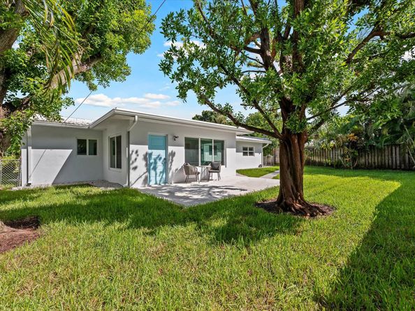 919 NE 26th Avenue, Pompano Beach FL 33062