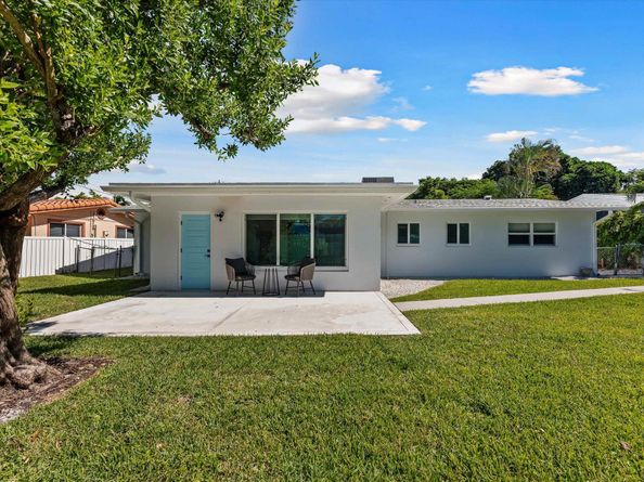 919 NE 26th Avenue, Pompano Beach FL 33062