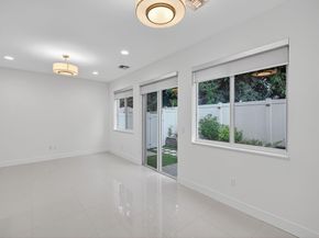 737 SE 1st Ct 737, Pompano Beach FL 33060