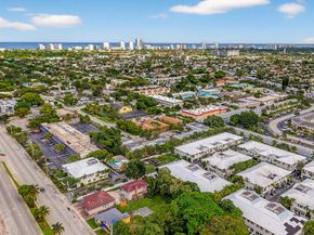 737 SE 1st Ct 737, Pompano Beach FL 33060