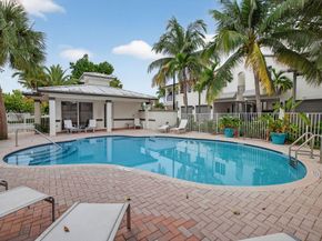 737 SE 1st Ct 737, Pompano Beach FL 33060