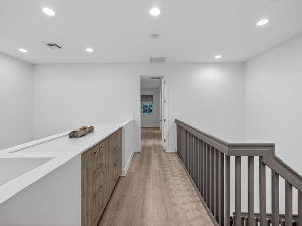 737 SE 1st Ct 737, Pompano Beach FL 33060
