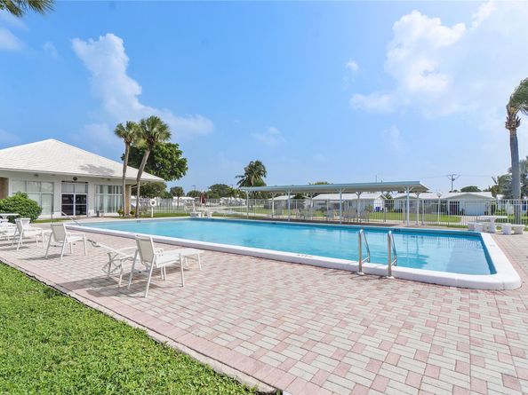 2501 W Golf Blvd 229, Pompano Beach FL 33064