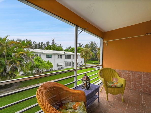 2501 W Golf Blvd 229, Pompano Beach FL 33064