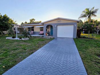 4871 NW 13th Avenue