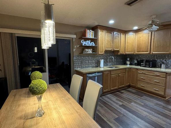 4871 NW 13th Avenue, Deerfield Beach FL 33064