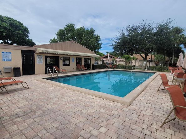 3131 NW 85th Ave, Sunrise FL 33351