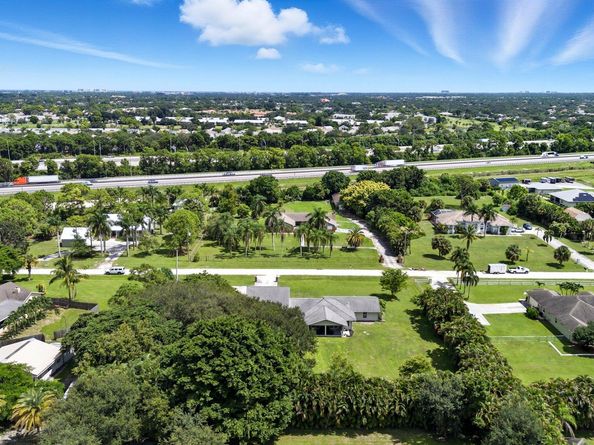 16185 72nd Drive N, Palm Beach Gardens FL 33418