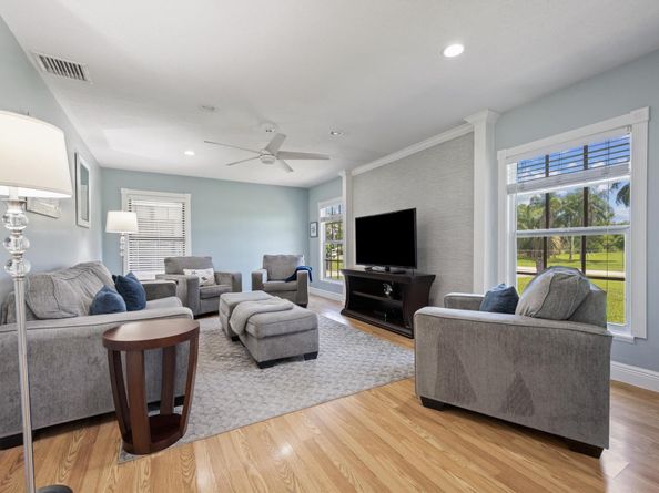 16185 72nd Drive N, Palm Beach Gardens FL 33418
