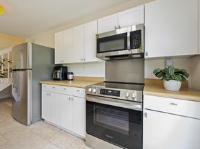 16185 72nd Drive N, Palm Beach Gardens FL 33418