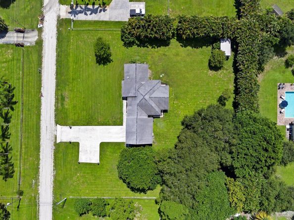 16185 72nd Drive N, Palm Beach Gardens FL 33418