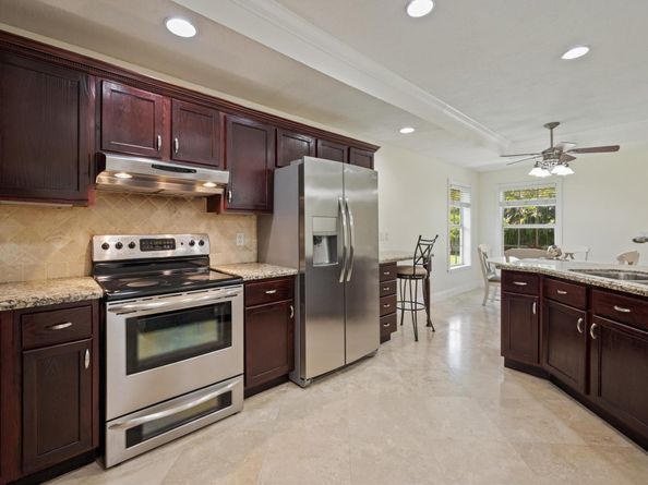 16185 72nd Drive N, Palm Beach Gardens FL 33418