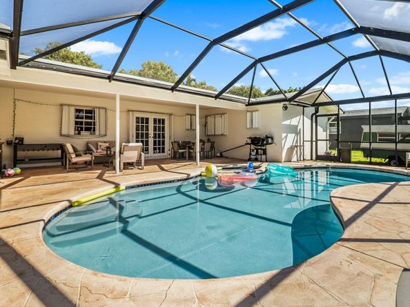 7480 NW 13th Ct, Plantation FL 33313