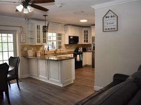 7480 NW 13th Ct, Plantation FL 33313