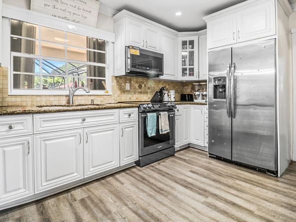 7480 NW 13th Ct, Plantation FL 33313
