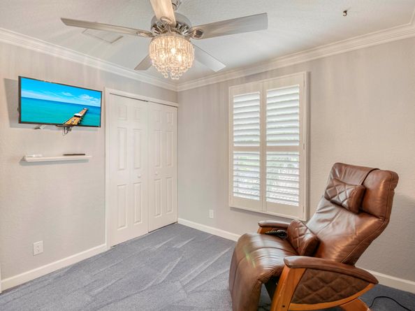 8042 Murano Circle, Palm Beach Gardens FL 33418