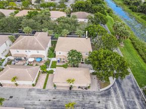 8042 Murano Circle, Palm Beach Gardens FL 33418