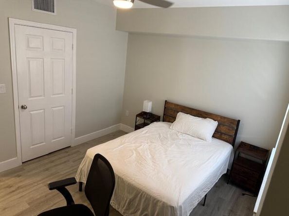 6400 Emerald Dunes Drive 301, West Palm Beach FL 33411