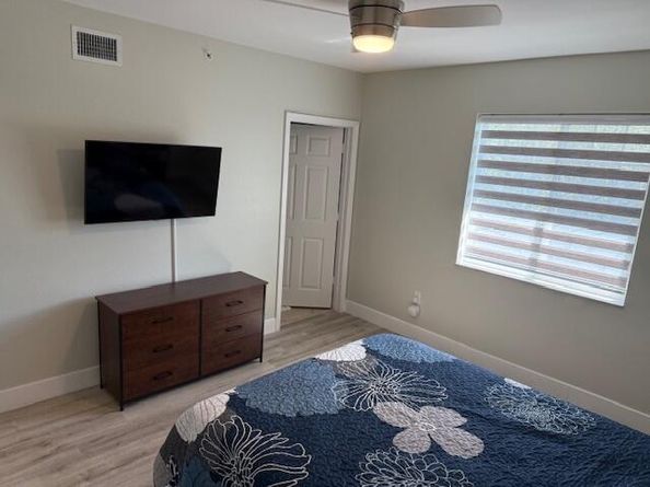 6400 Emerald Dunes Drive 301, West Palm Beach FL 33411