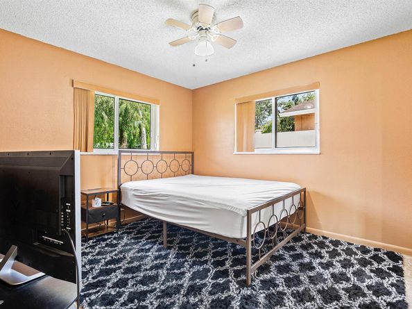 5811 SW 53rd Terrace, Davie FL 33314