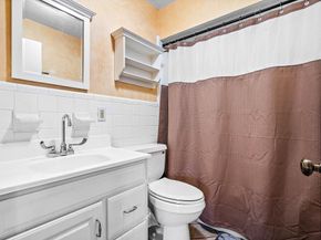 5811 SW 53rd Terrace, Davie FL 33314