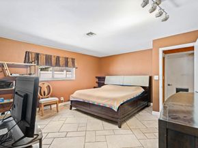 5811 SW 53rd Terrace, Davie FL 33314