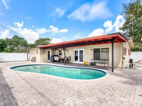5811 SW 53rd Terrace, Davie FL 33314