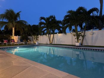 682 W Camino Real