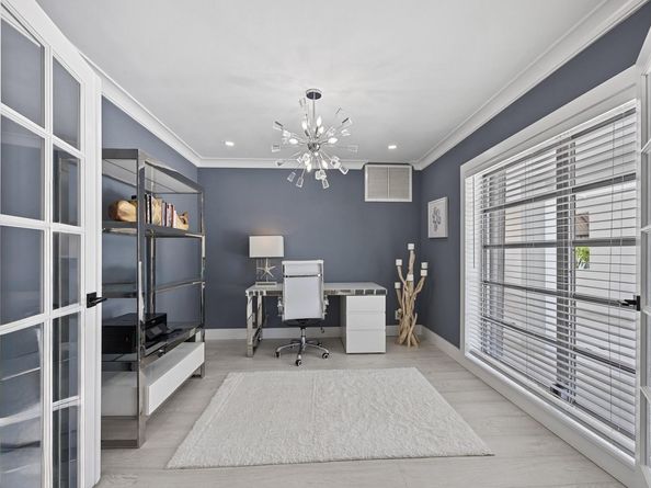 682 W Camino Real, Boca Raton FL 33486