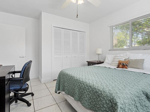 17400 SW 92nd Court, Palmetto Bay FL 33157