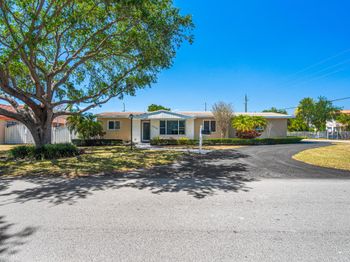 17400 SW 92nd Court