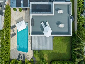 1711 Bayview Dr, Fort Lauderdale FL 33305