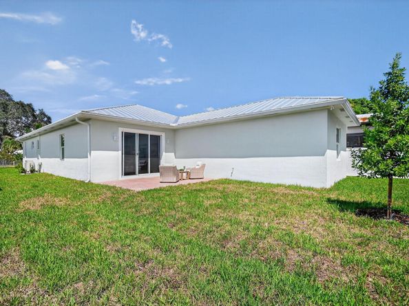 611 N Loxahatchee Drive, Jupiter FL 33458