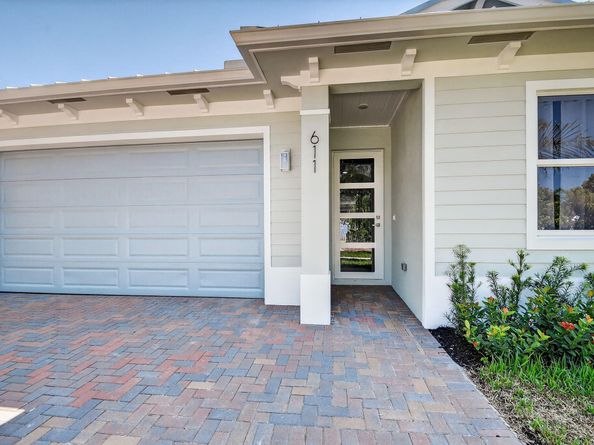 611 N Loxahatchee Drive, Jupiter FL 33458