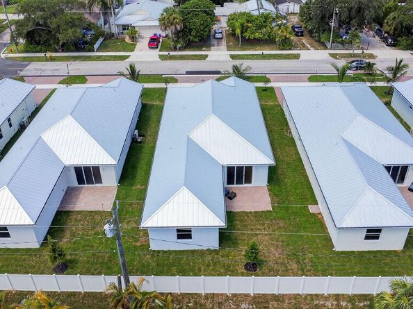611 N Loxahatchee Drive, Jupiter FL 33458