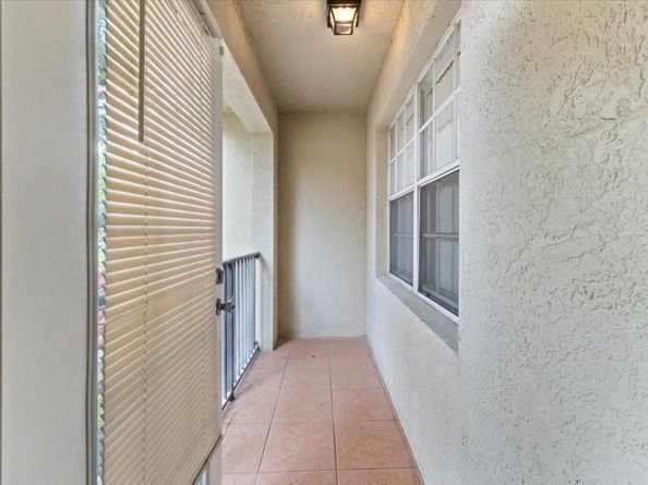 2301 Belmont Ln 2301, North Lauderdale FL 33068