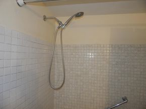 225 Bonnie Boulevard 204, Palm Springs FL 33461