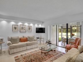 21215 Lago Circle C, Boca Raton FL 33433