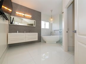 10965 NW 59th St, Doral FL 33178