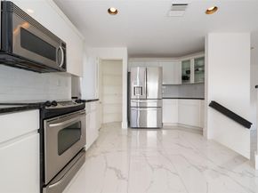 10965 NW 59th St, Doral FL 33178