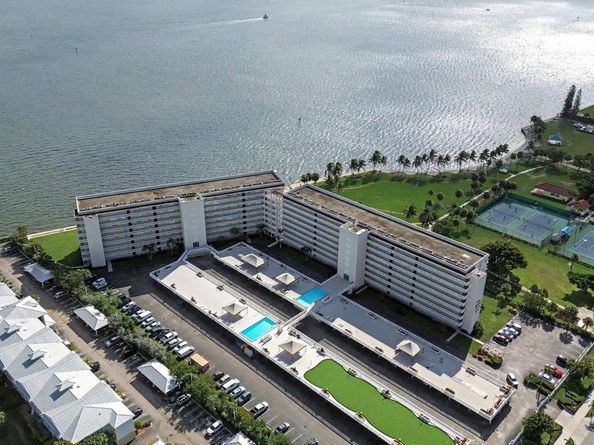 801 Lake Shore Drive 502, Lake Park FL 33403