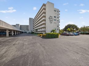 801 Lake Shore Drive 502, Lake Park FL 33403